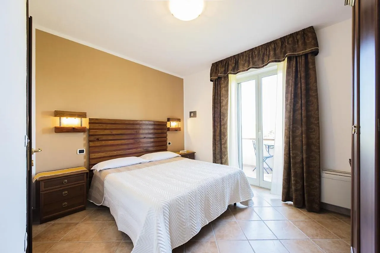 Agriturismo Il Fontanile Marsiliana 0*,