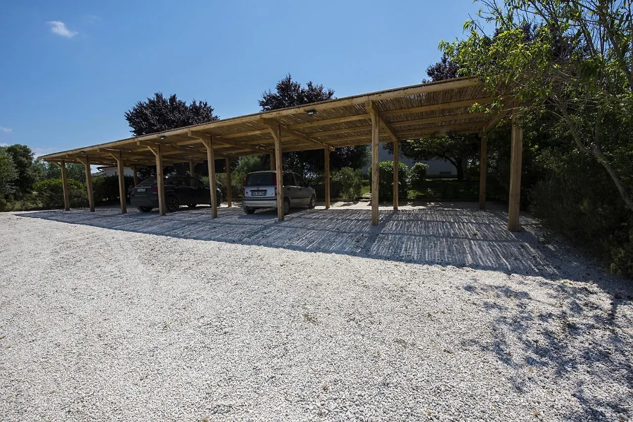 Agriturismo Il Fontanile Marsiliana 0*,